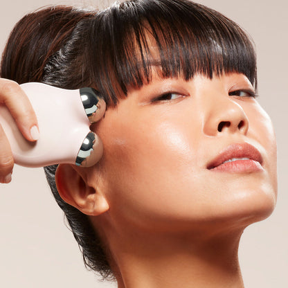 VELURA - Roller Facial Vibrant Anti-Îmbătrânire